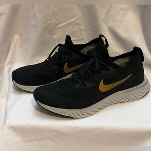 Nike Epic React Flyknit